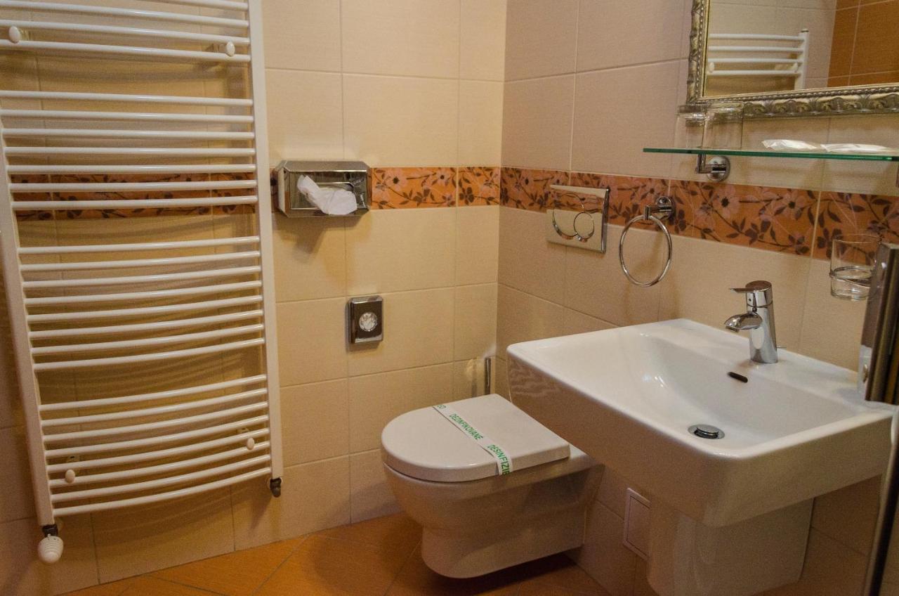 Hotel Rokoko Košice Extérieur photo